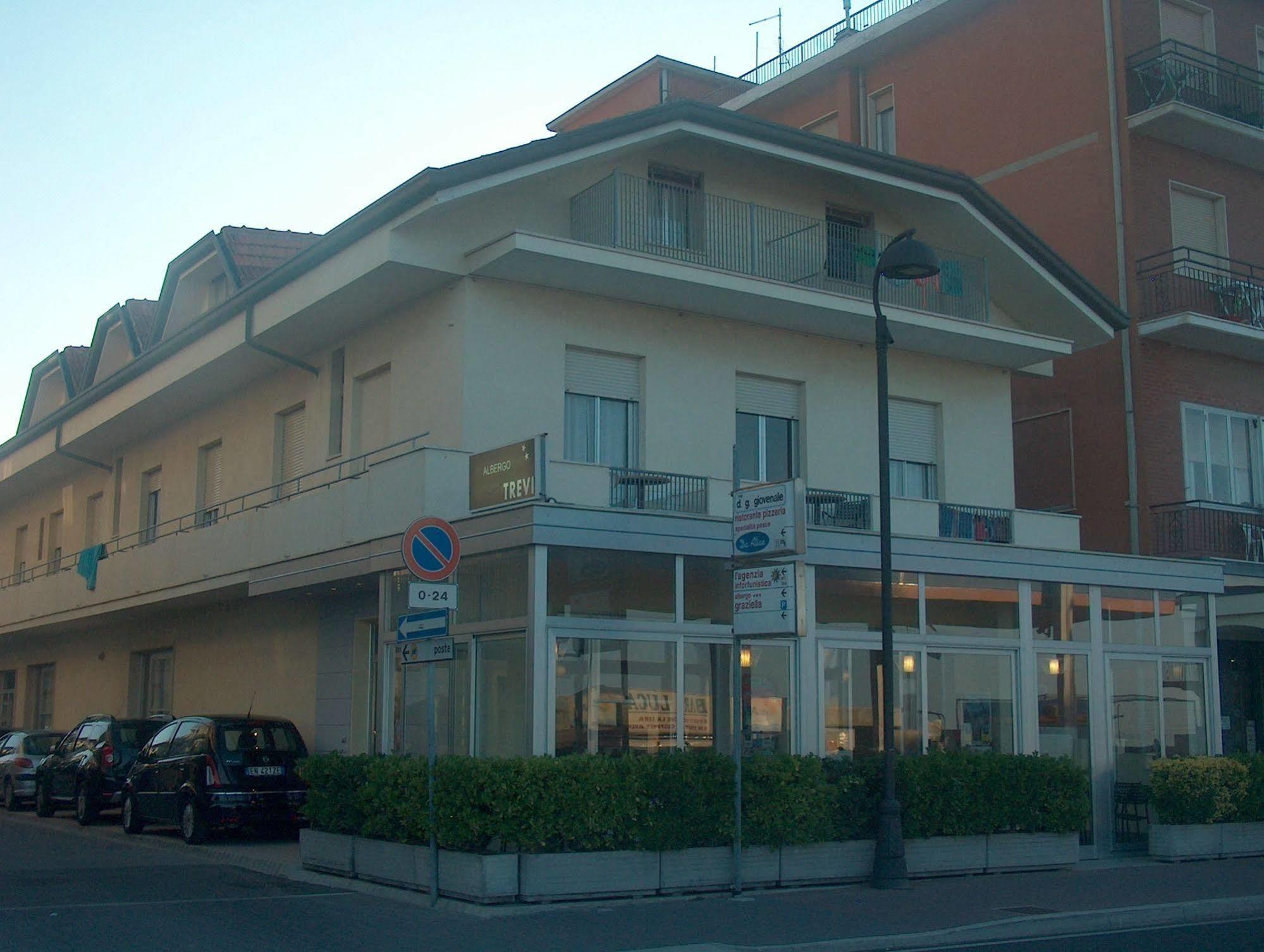 Hotel Trevi Bellaria-Igea Marina Exterior foto